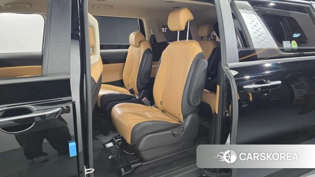 Kia Carnival 4th generation 2022 Черный из Кореи, фото 2