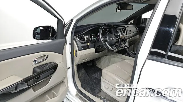 Kia The New Carnival 2020 Белый из Кореи, фото 2