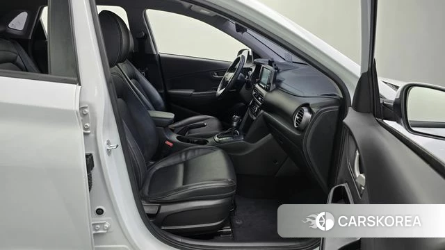 Hyundai Kona 2018 Белый из Кореи, фото 2