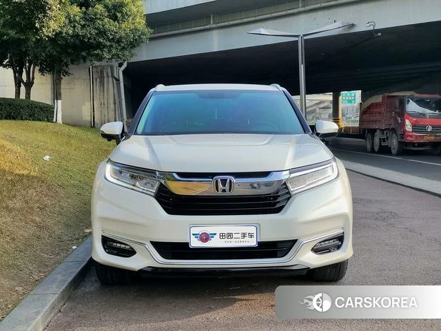 Honda Crown Road 2023 Белый из Китая, фото 2