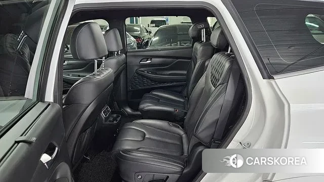 Hyundai The New Santa Fe 2022 Белый из Кореи, фото 2