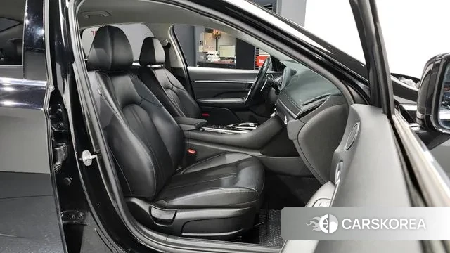 Hyundai Sonata (DN8) 2022 Черный из Кореи, фото 2