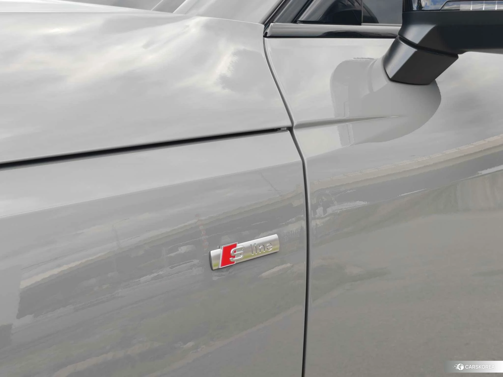 Audi A4 (import) 2021 Серебристо-серый из Китая, фото 2