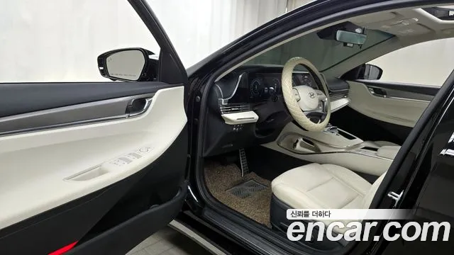 Hyundai The New Grandeur IG Hybrid 2022 Черный из Кореи, фото 2