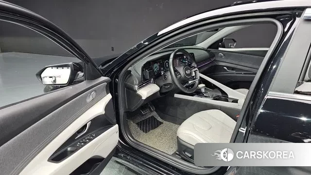 Hyundai Avante (CN7) 2020 Черный из Кореи, фото 2