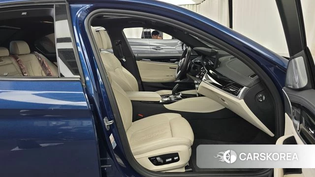 BMW 5 Series (G30) 2021 Синий из Кореи, фото 2