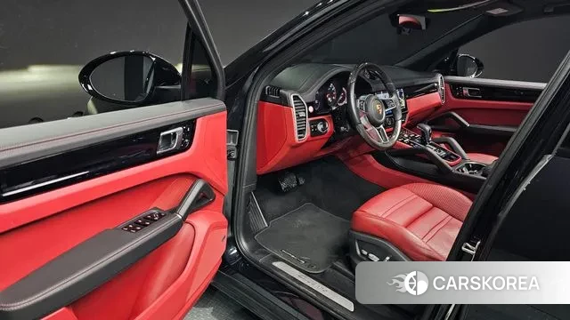 Porsche Cayenne (PO536) 2020 Черный из Кореи, фото 2