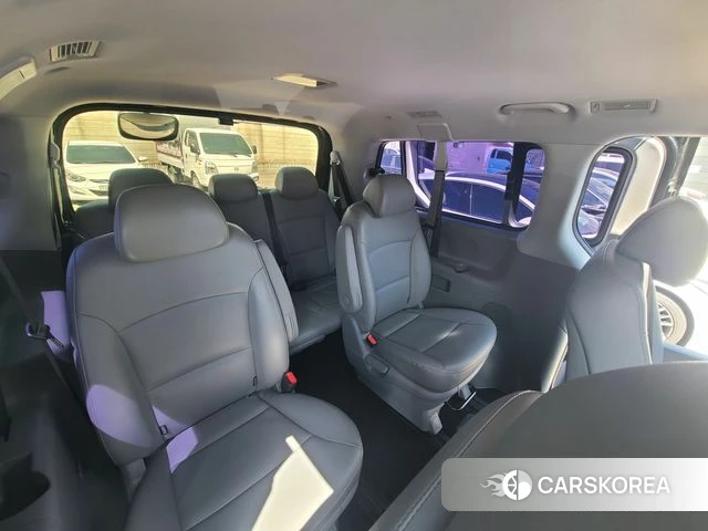 Hyundai The New Grand Starex 2018 Черный из Кореи, фото 2