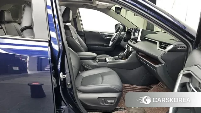 Toyota RAV4 5th Generation 2022 Синий из Кореи, фото 2