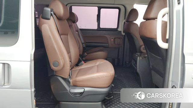 Hyundai The New Grand Starex 2020 Серебряный из Кореи, фото 2