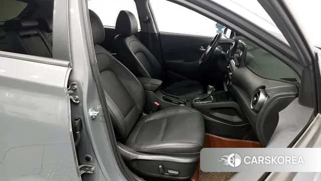 Hyundai The New Kona 2022 Серый из Кореи, фото 2