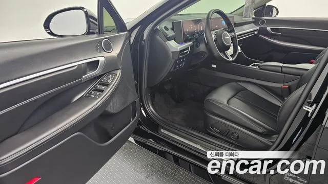 Hyundai Sonata D Edge Hybrid (DN8) 2023 Черный из Кореи, фото 2