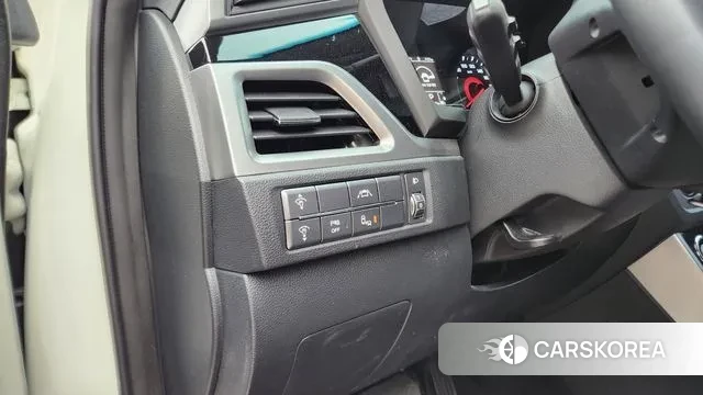 Ssangyong Beautiful Korando 2022 Белый из Кореи, фото 2