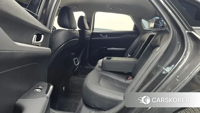 Kia The New K5 3rd generation 2025 Серый из Кореи, фото 2