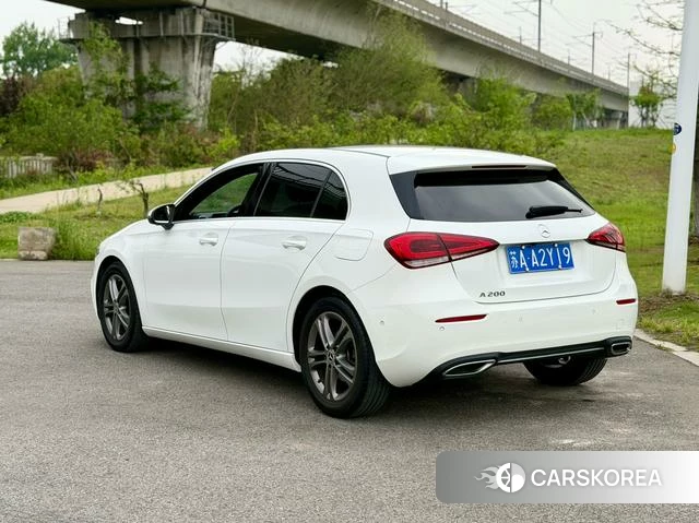 Mercedes-Benz Class A (imported) 2020 Белый из Китая, фото 2