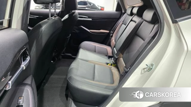 Kia Seltos 2022 Белый из Кореи, фото 2