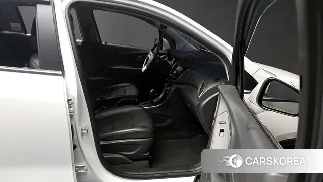 Chevrolet (GM Daewoo) The New Trax 2019 Белый из Кореи, фото 2