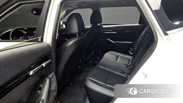 Kia Seltos 2022 Белый из Кореи, фото 2