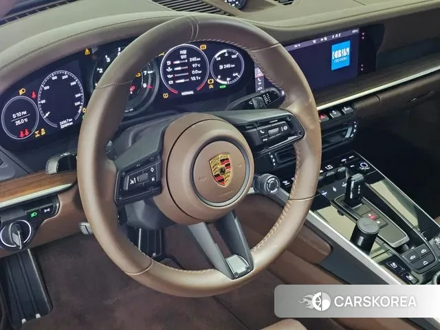 Porsche 911(992) 2021 Серебряный из Кореи, фото 2