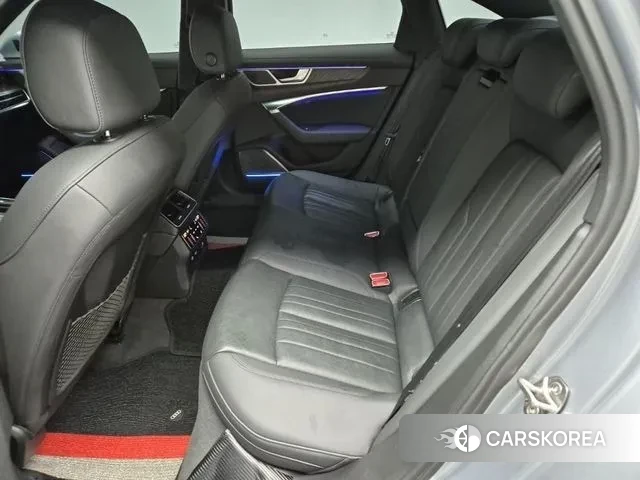 Audi A6 (C8) 2021 Серебристо-серый из Кореи, фото 2