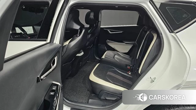 Kia EV6 2023 Белый из Кореи, фото 2