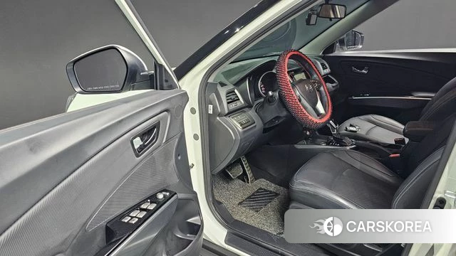Ssangyong Tivoli Armor 2019 Белый из Кореи, фото 2