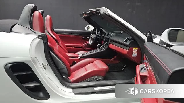 Porsche 718 Boxster 2018 Белый из Кореи, фото 2