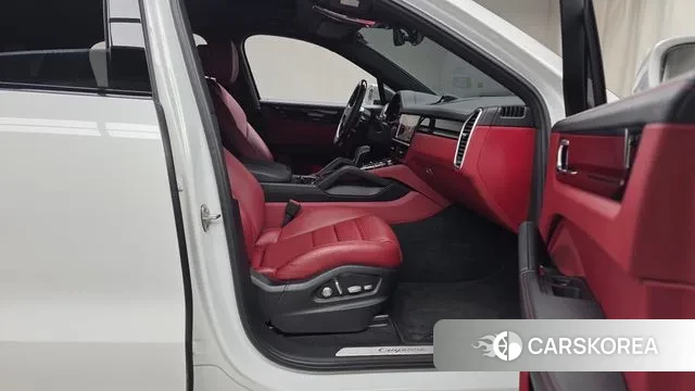 Porsche Cayenne (PO536) 2021 Белый из Кореи, фото 2