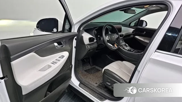 Hyundai The New Santa Fe 2021 Белый из Кореи, фото 2