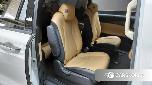Kia Carnival 4th generation 2023 Белый из Кореи, фото 2