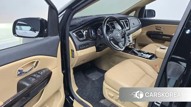 Kia The New Carnival 2018 Черный из Кореи, фото 2