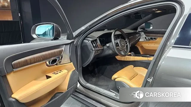 Volvo V90 Cross-Country 2021 Серый из Кореи, фото 2