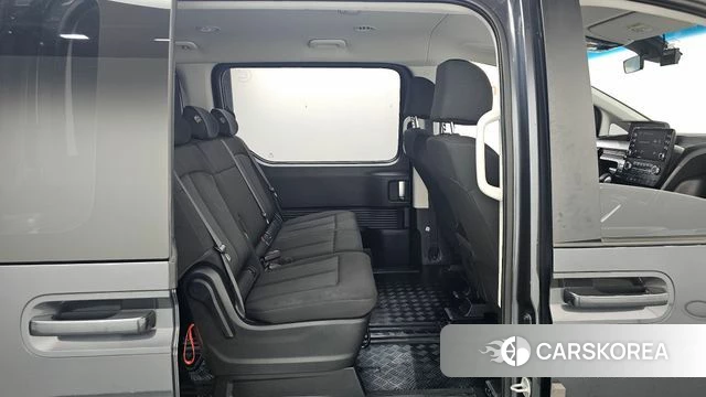 Hyundai Staria 2022 Черный из Кореи, фото 2