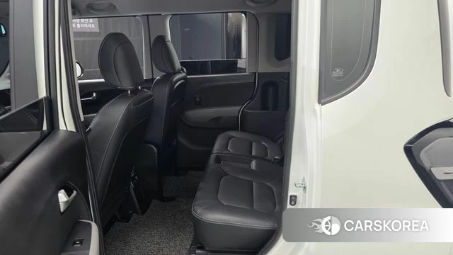 Kia The New Kia Ray EV 2023 Белый из Кореи, фото 2