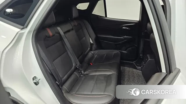 Chevrolet (GM Daewoo) Trax Crossover 2023 Белый из Кореи, фото 2