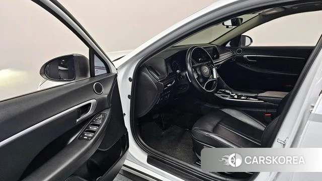 Hyundai Sonata Hybrid (DN8) 2021 Белый из Кореи, фото 2