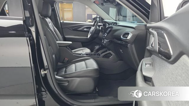 Chevrolet (GM Daewoo) Trailblazer 2020 Черный из Кореи, фото 2