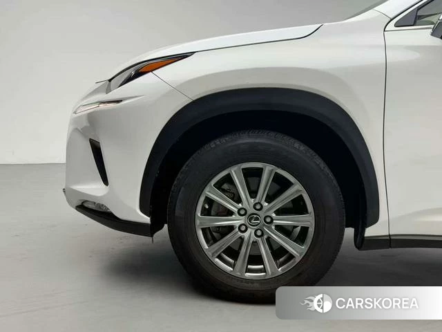 Lexus NX 2021 Белый из Китая, фото 2
