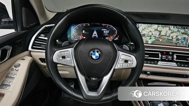 BMW X7 (G07) 2022 Белый из Кореи, фото 2