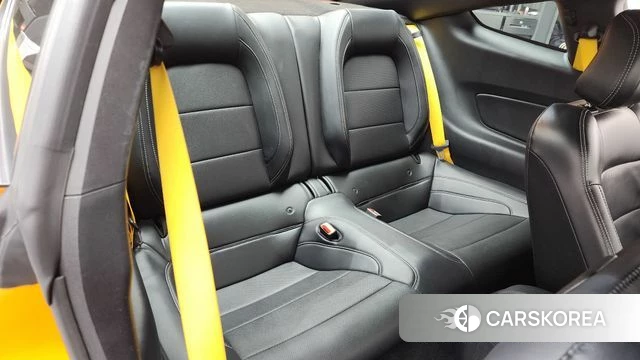 Ford Mustang 2019 Желтый из Кореи, фото 2