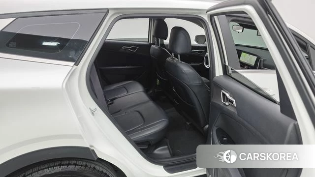 Kia Sportage 5th Generation 2021 Белый из Кореи, фото 2