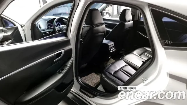 Hyundai Sonata (DN8) id 2689979 из Кореи 2