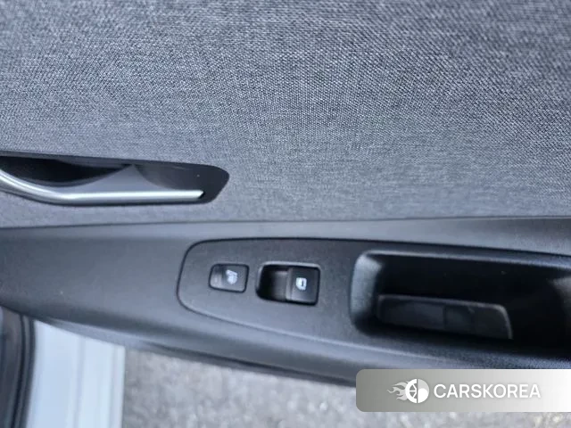 Hyundai Avante Hybrid (CN7) 2021 Белый из Кореи, фото 2