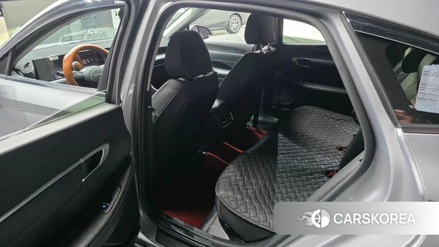 Hyundai Sonata D Edge (DN8) 2024 Серебряный из Кореи, фото 2