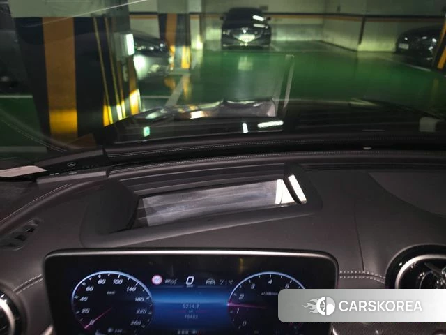 Mercedes-Benz C-Class W206 2024 Черный из Кореи, фото 2