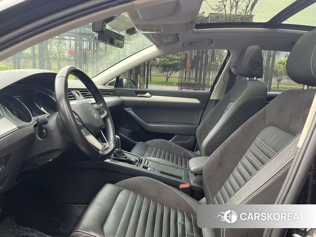 Volkswagen Magotan 2023 Черный из Китая, фото 2