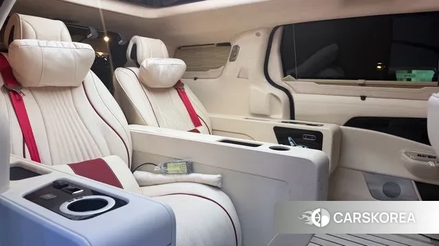 Kia The New Carnival 4th Generation 2025 Черный из Кореи, фото 2