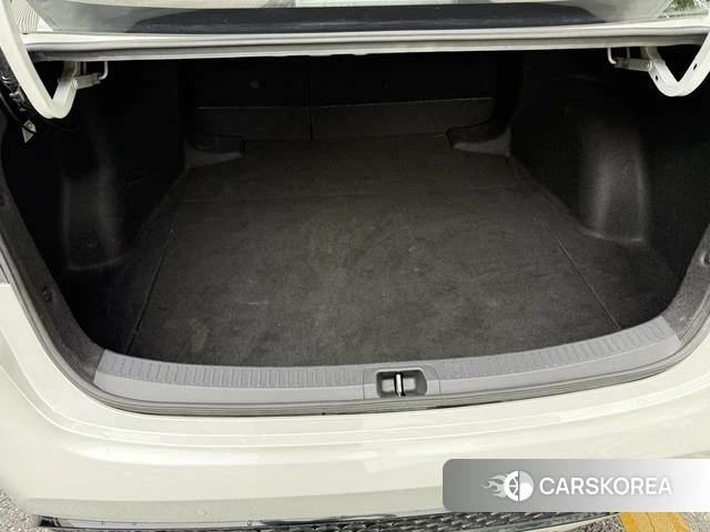 Toyota Lei Ling 2021 Белый из Китая, фото 2