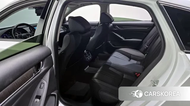 Honda Accord 10th Generation 2022 Белый из Кореи, фото 2