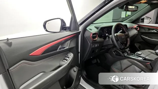 Chevrolet (GM Daewoo) The New Trail Blazer 2025 Белый из Кореи, фото 2